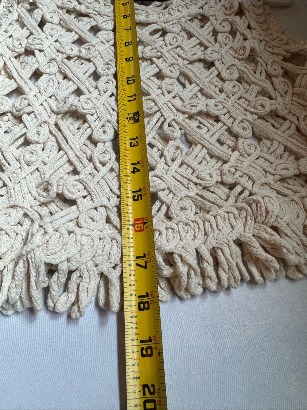 VICI Cream Macramé Crochet Crop Tank Top Size S/M Fringe Western Boho Indie Knit - Picture 9 of 9